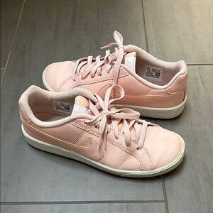 Nike Women's Soft Pink Sneakers
